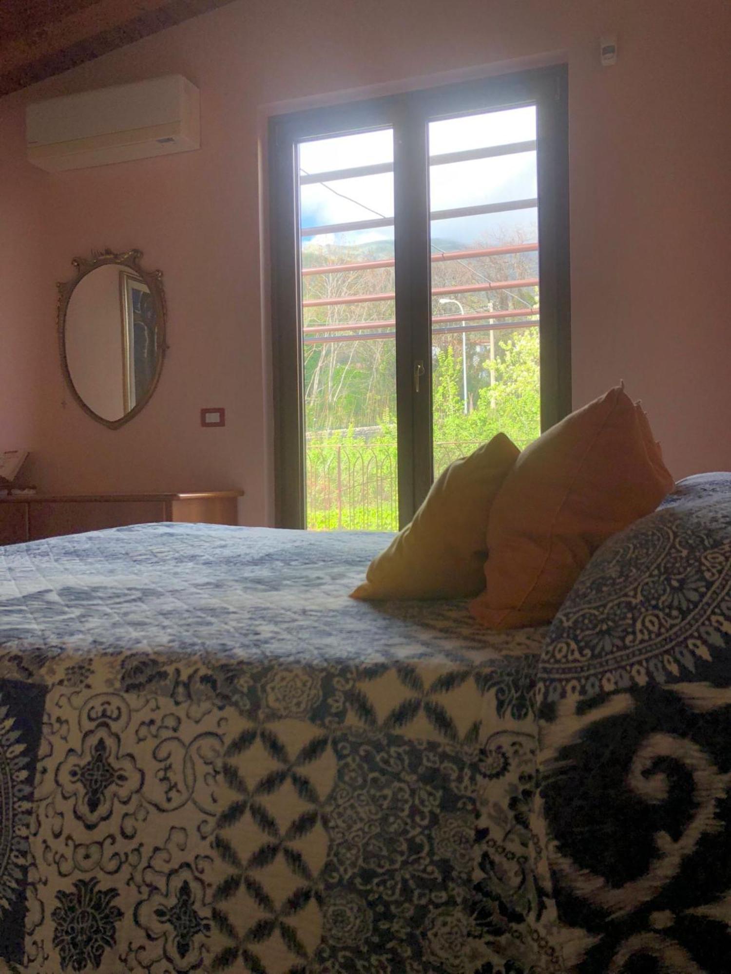 B&B La Rosa Salerno Ngoại thất bức ảnh